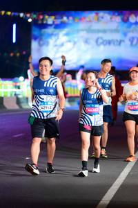 BIB: 
                            <button type="button" onclick="openModal(23334548)" class="btn btn-primary btn-sm float-right btn-popup" data-toggle="modal" data-target=".modal-high-quality">
                        <i class="fas fa-shopping-cart"></i> Add to Cart
                    </button>
                                            <button type="button" onclick="isThisMe(23334548, true)" class="btn btn-success btn-sm float-right btn-popup btn-isme hidden" data-toggle="tooltip" data-placement="bottom" title="นี่คือรูปของคุณใช่ไหม คลิกที่นี่เพื่อเอาเข้าอัลบั้ม">
                        <i class="fas fa-plus"></i> Add to album
                    </button>
                    <button type="button" onclick="isThisMe(23334548, false)" class="btn btn-warning btn-sm float-right btn-popup btn-isnotme hidden">
                        <i class="fas fa-ban"></i> Remove from album
                    </button>